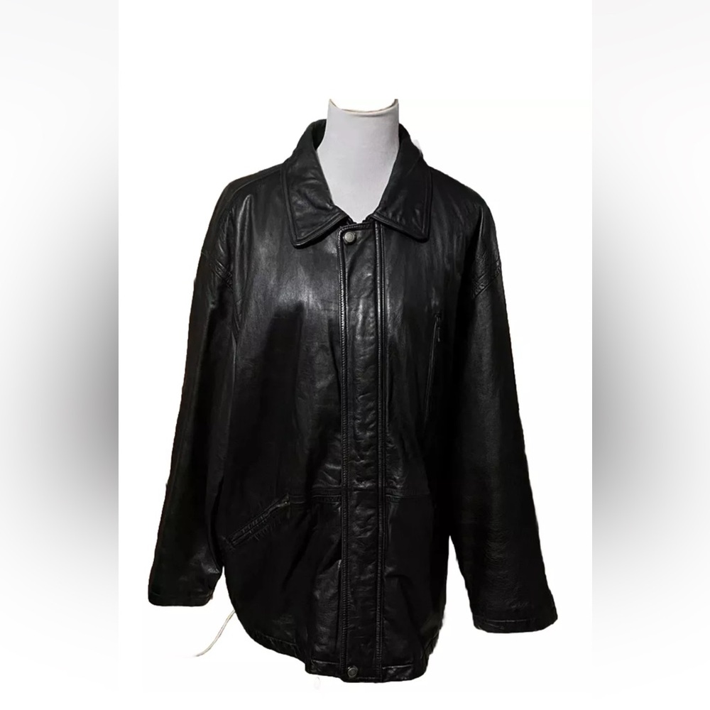Member’s Only Black Leather Jacket, Men’s Size XL, Very Good Condition